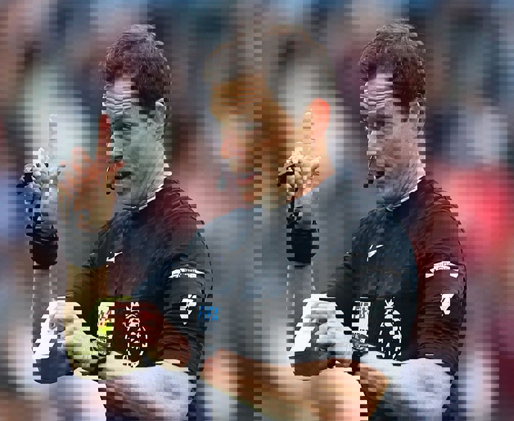 1936622
