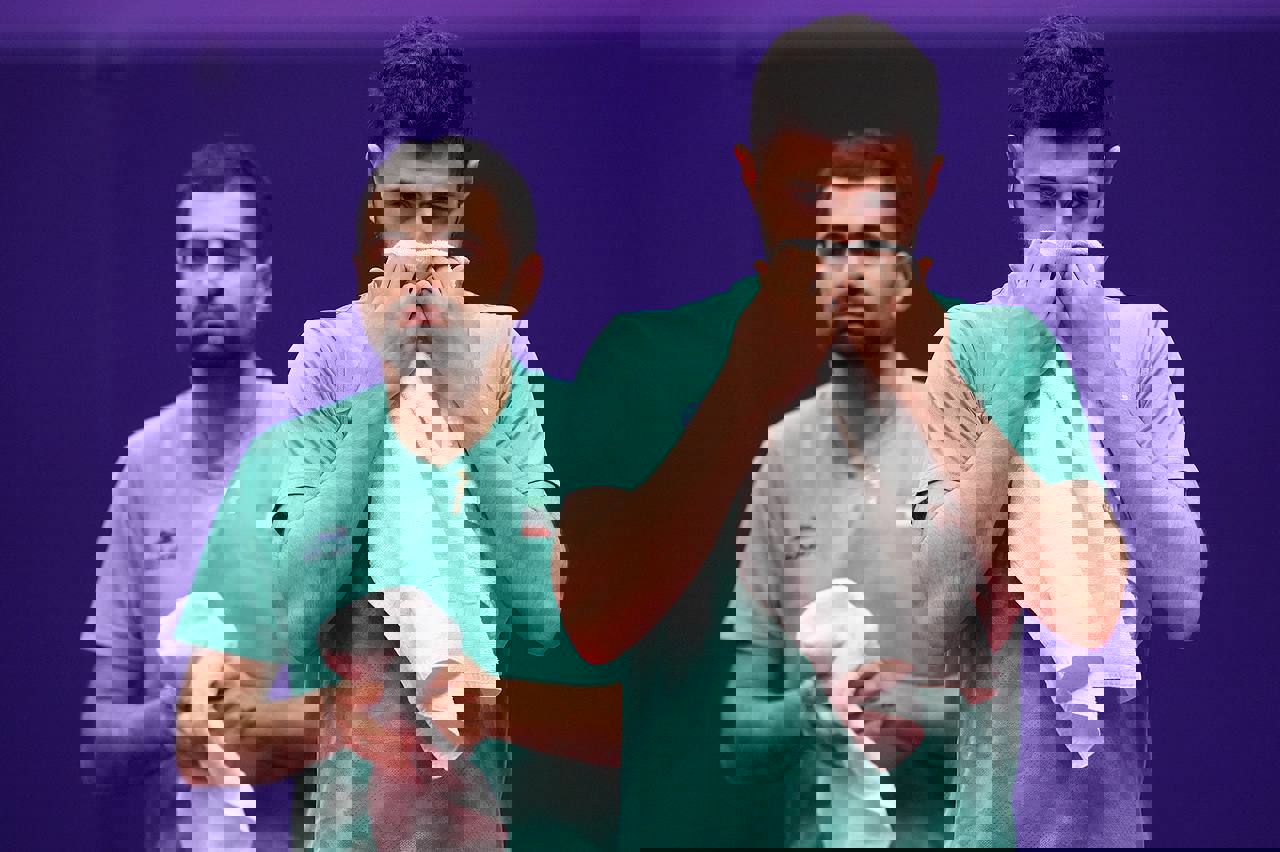1936671