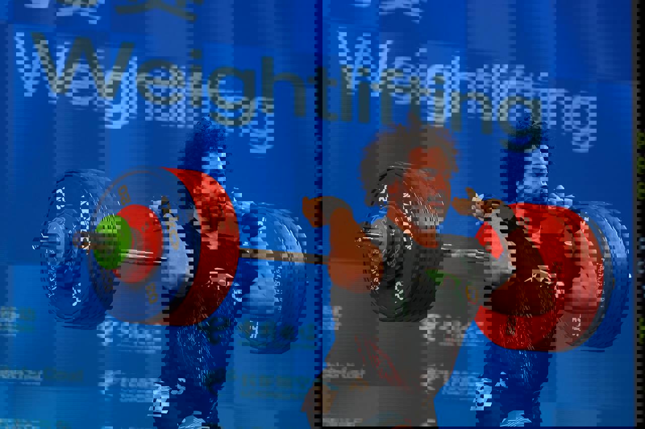 1936609