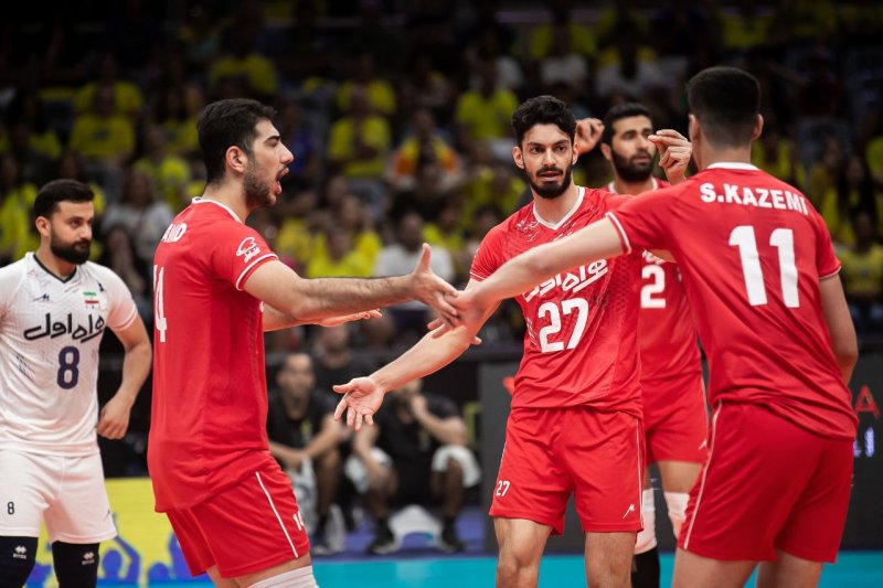 بازگشت لشکر شکست‌خورده تیم ملی والیبال به ایران