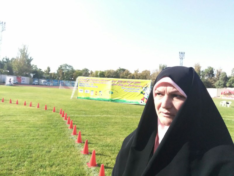 این آقا ۶ ماه است فوتبال زنان را کنار گذاشته!