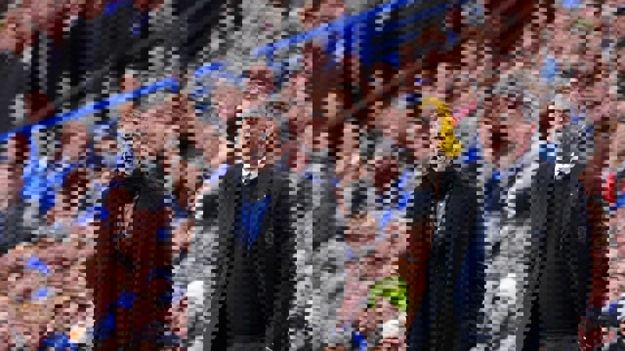 1938459