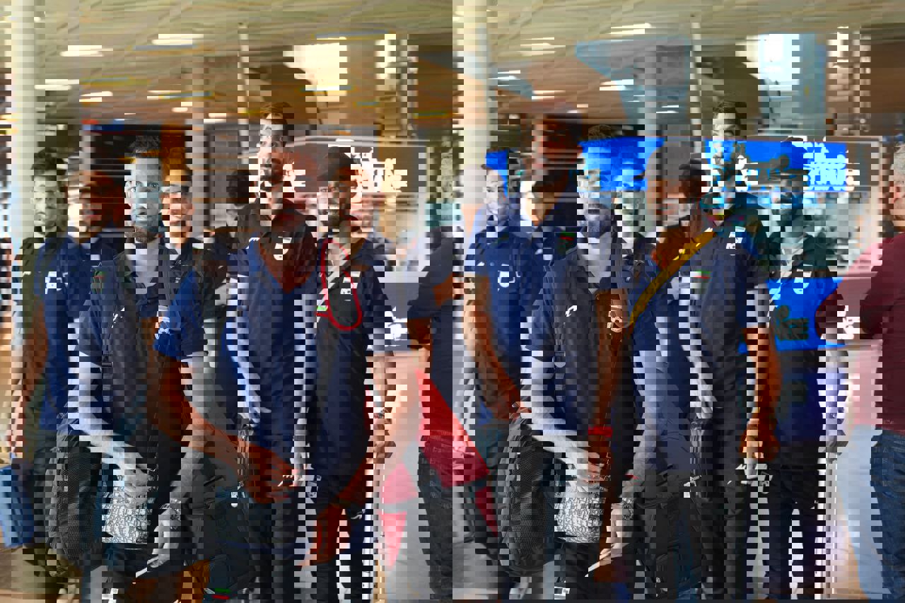 1938736
