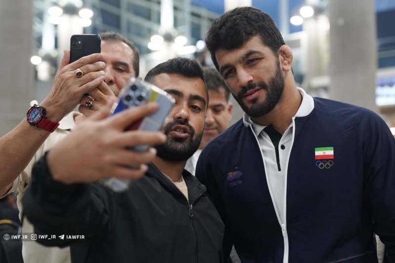 روایتی از ورود یک پرواز پر از طلا به تهران!