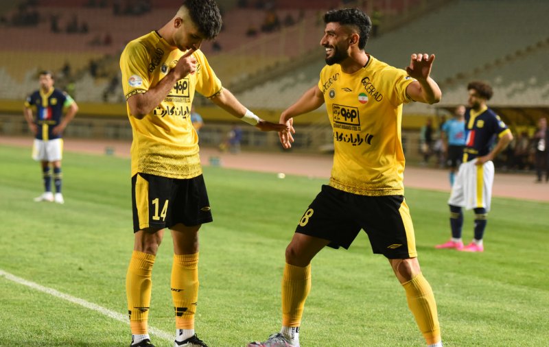 یک استعداد دیگر ایران در انتظار نگاه قلعه‌نویی