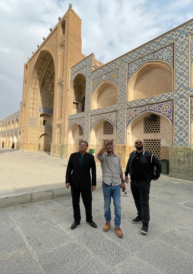 سرمربی پرتغالی چینیها را جذب خود کرد؛ / اصفهانگردی مورایس و ساکت با طعم بریونی (عکس) 2