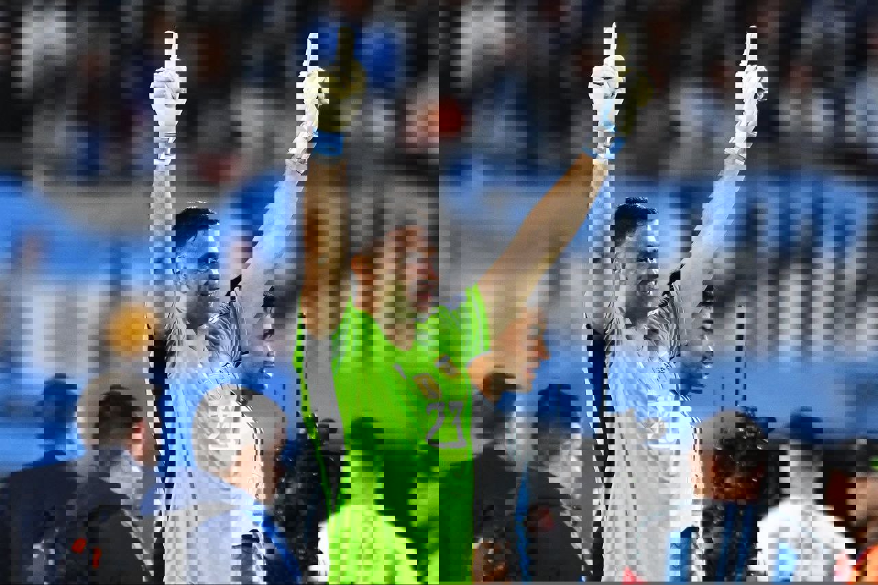 1939299