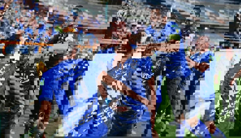 1939439