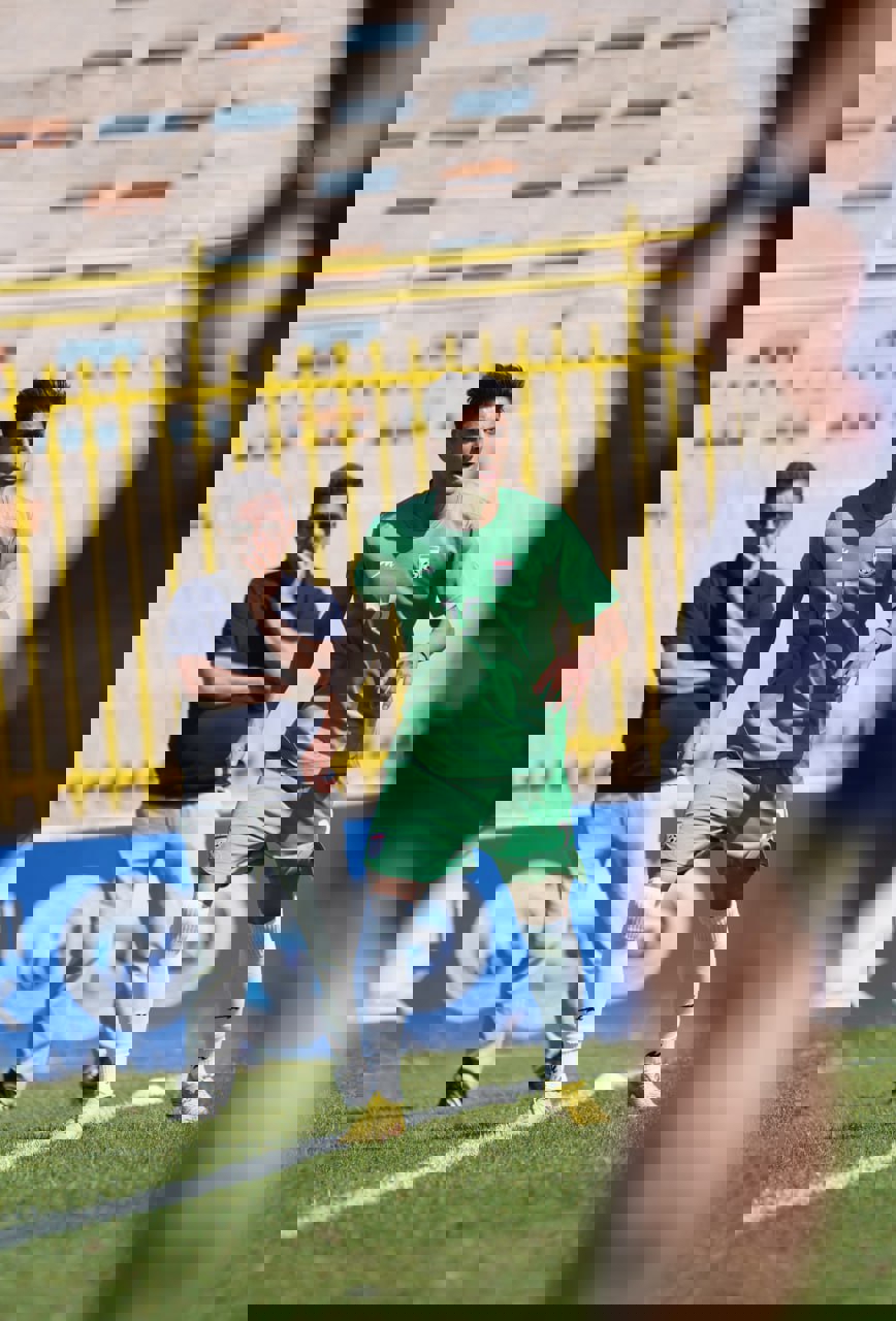 1940060