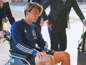 ستاره تیم‌ملی ژاپن ویلچرنشین شد! (عکس)