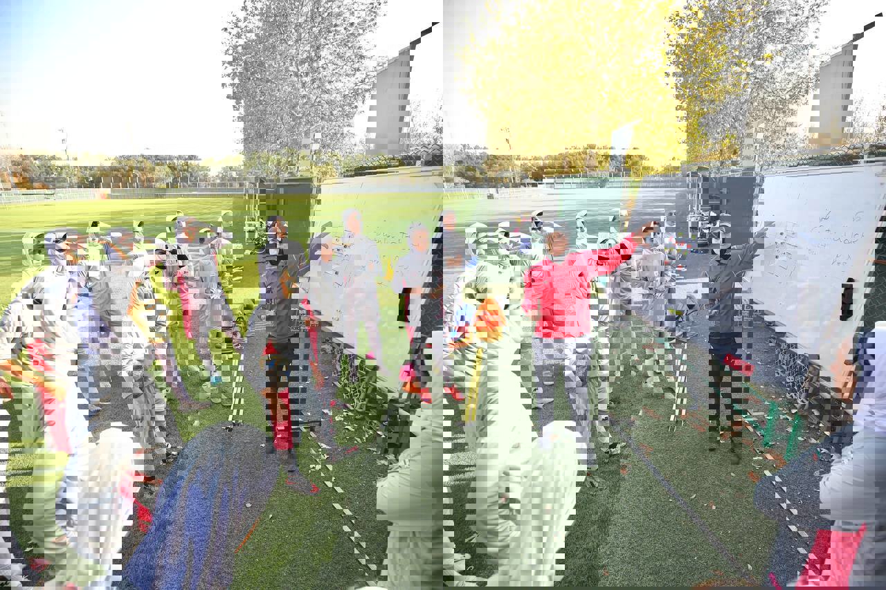 1940384