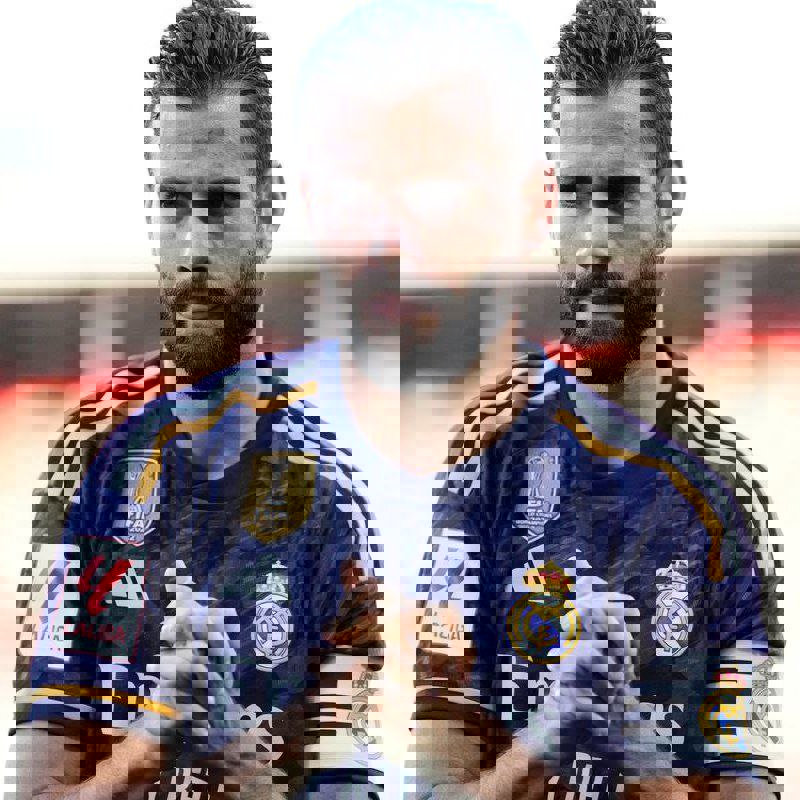 1940748