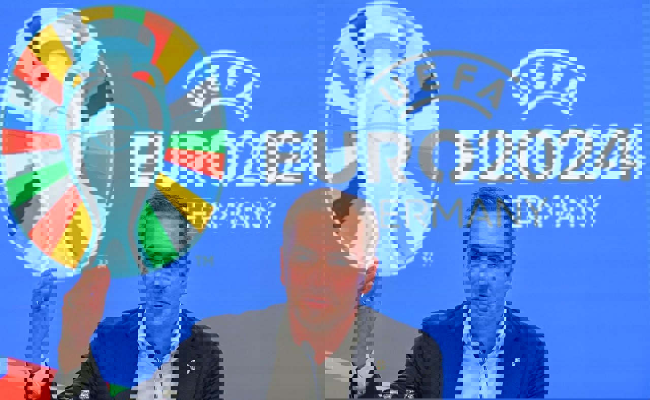 1940814