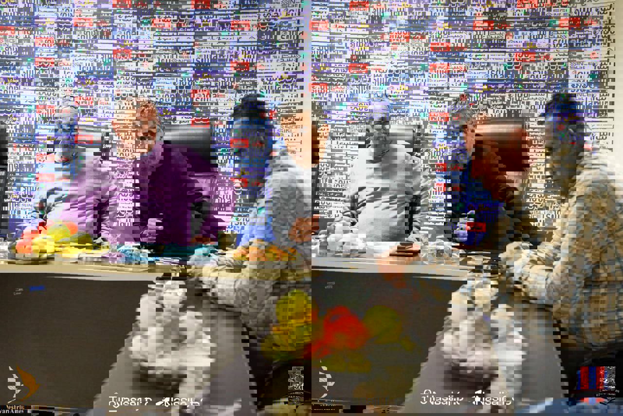1940955