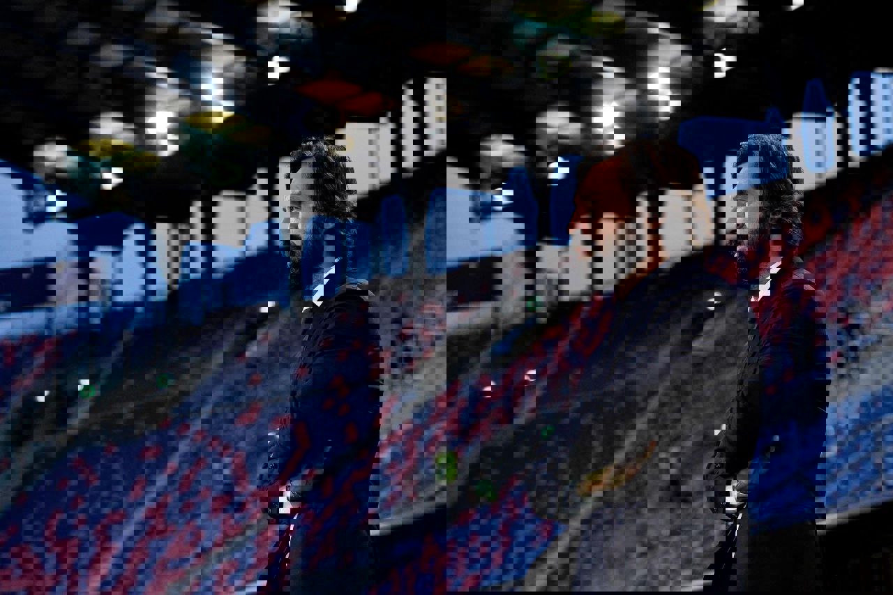 1941178