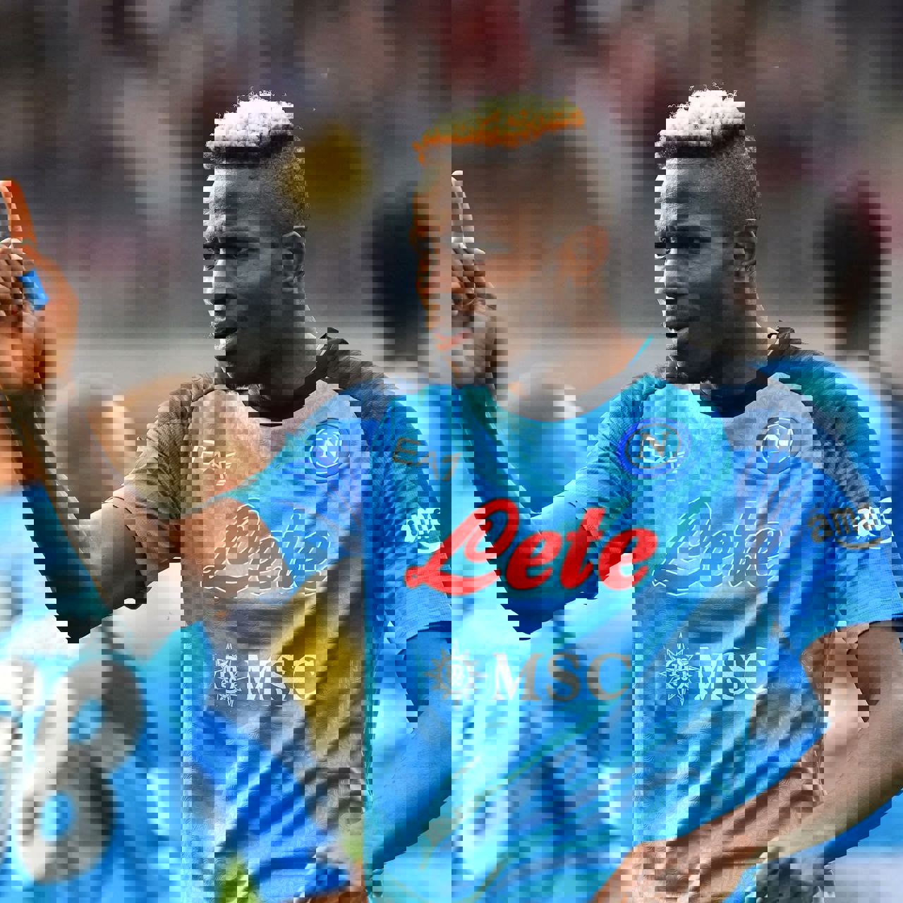 1941636