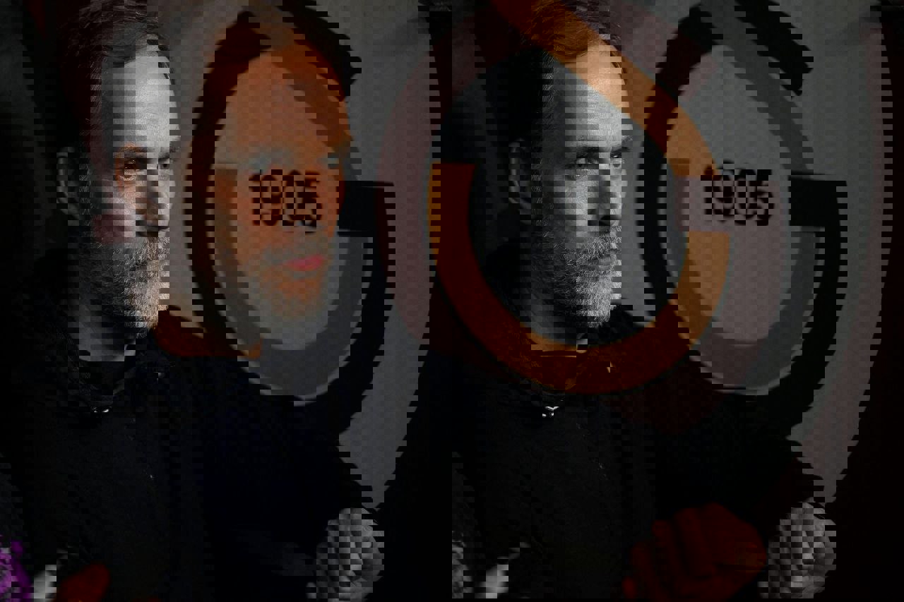 1944482