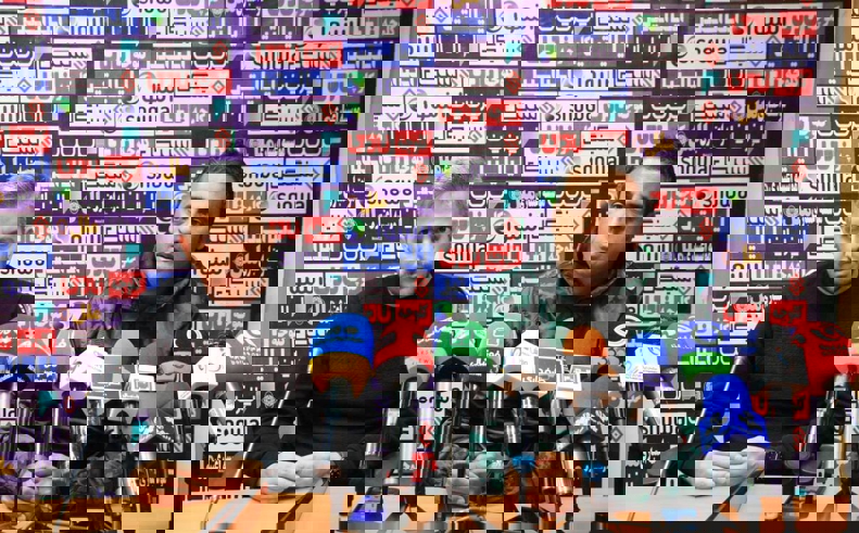 [1945239[1945239