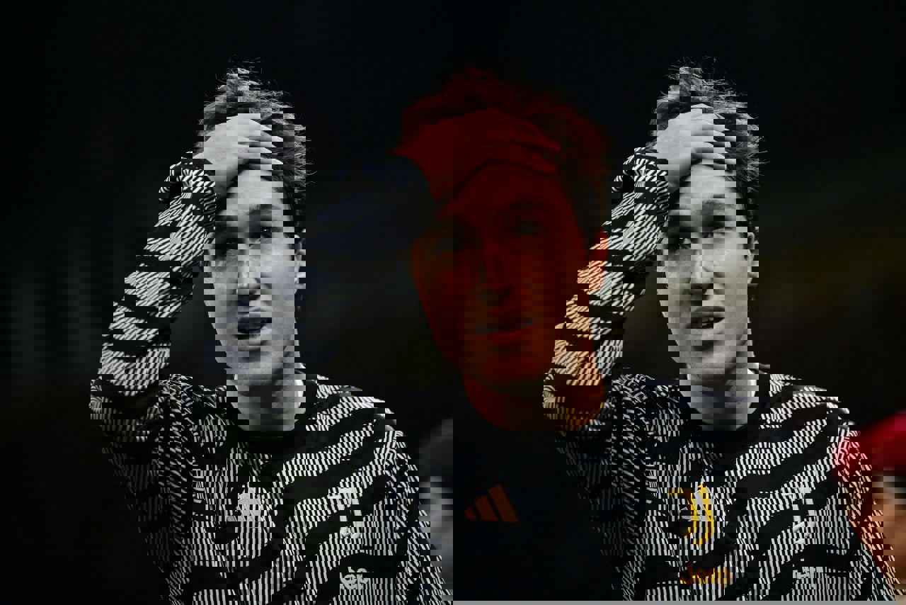1945329