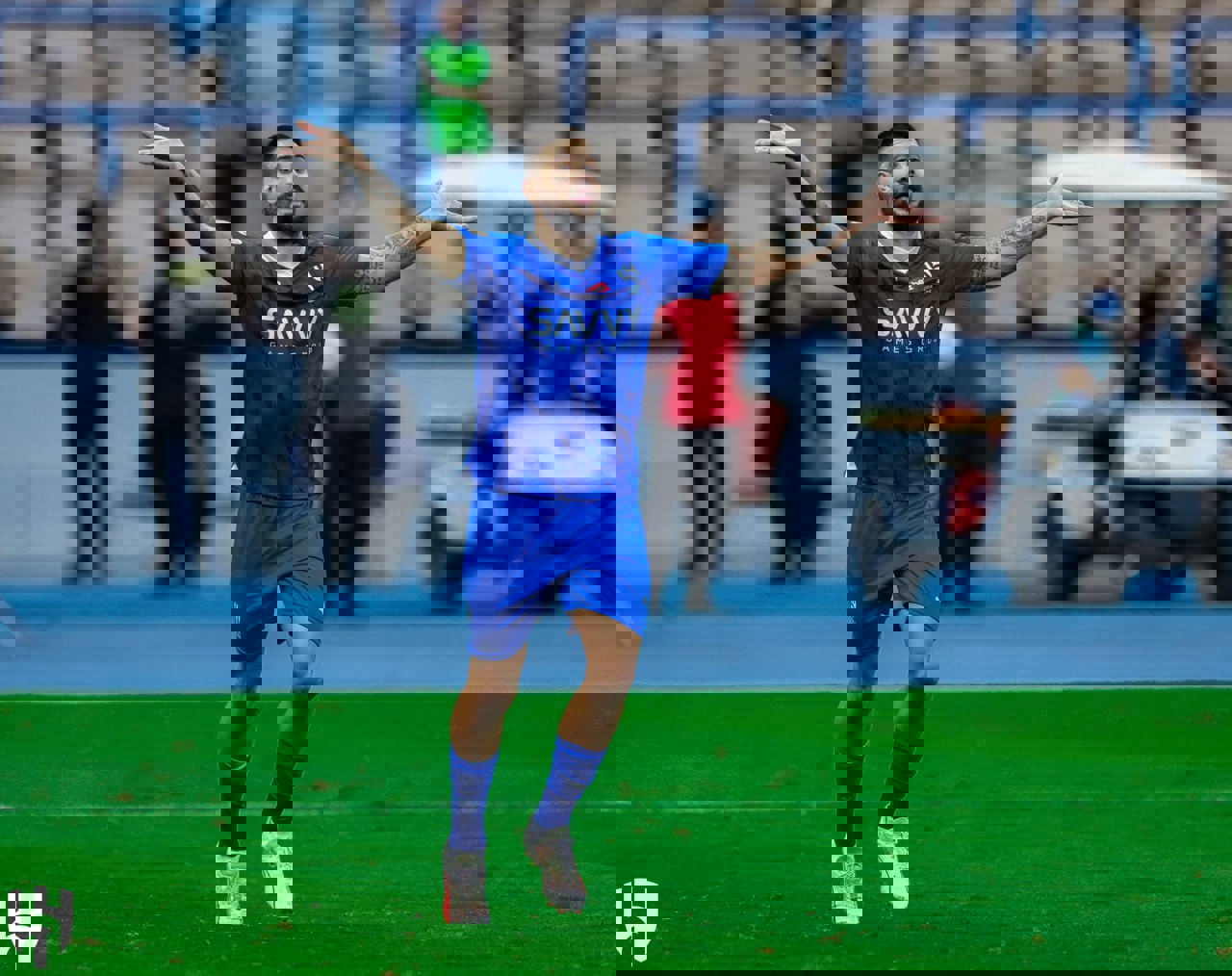 1945874