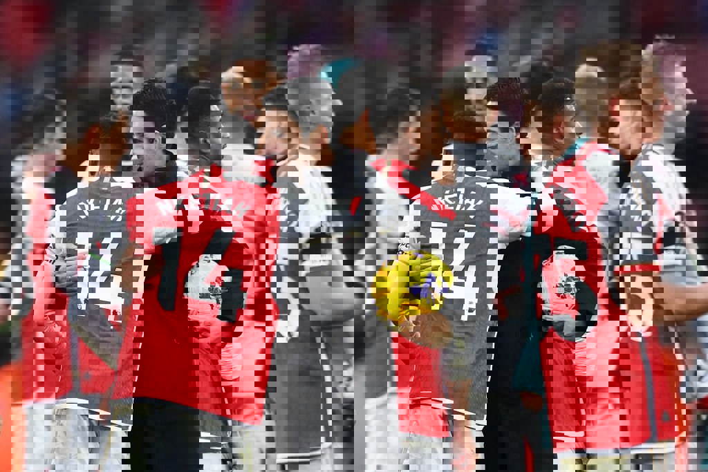 1946336