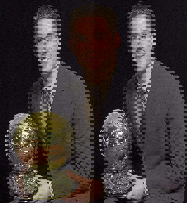 1947316