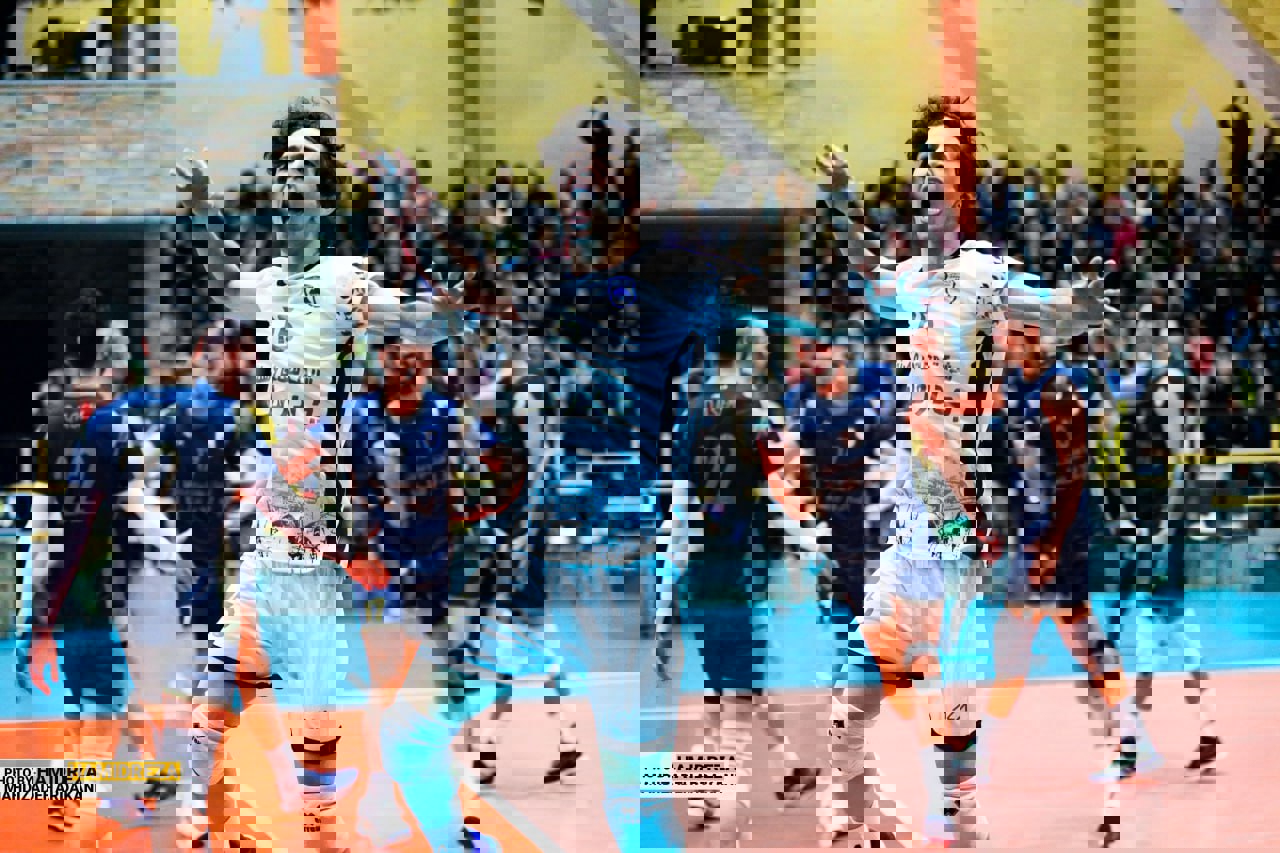 1948295