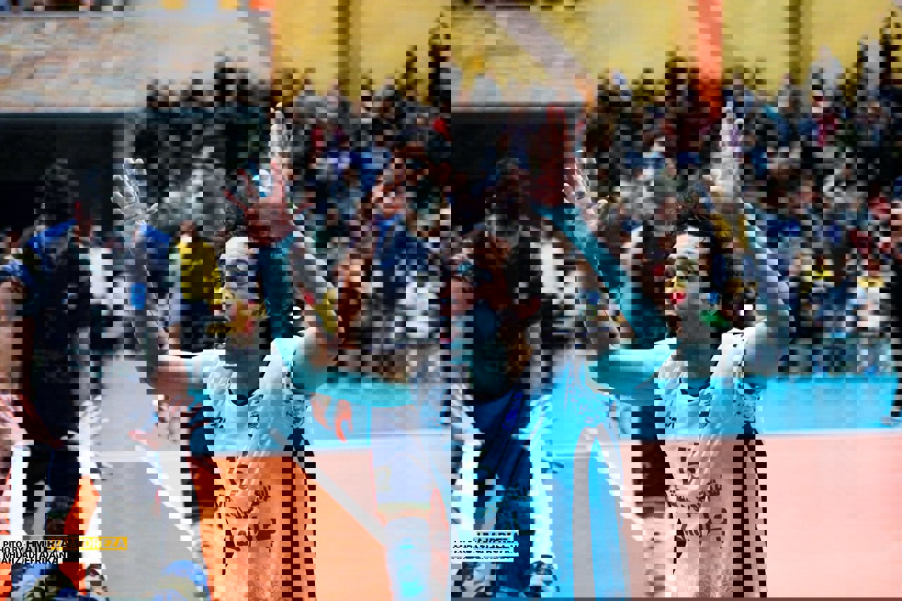 1948292