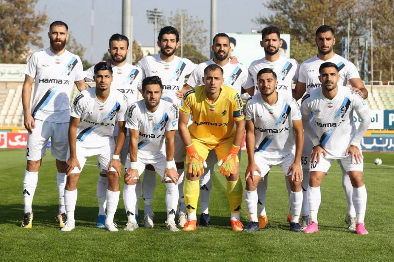 یکی از این چهار نفر سرمربی پیکان میشود