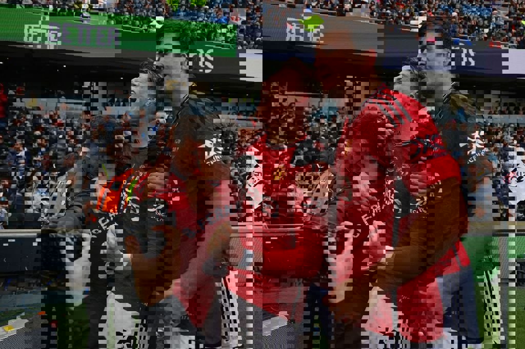 1949459