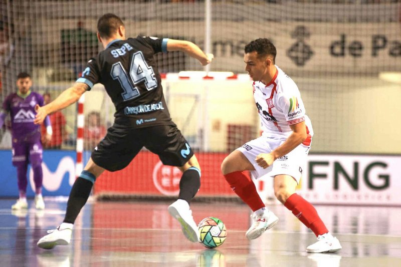 پدیده ایرانی در اسپانیا کارت قرمز گرفت اما محروم نشد!