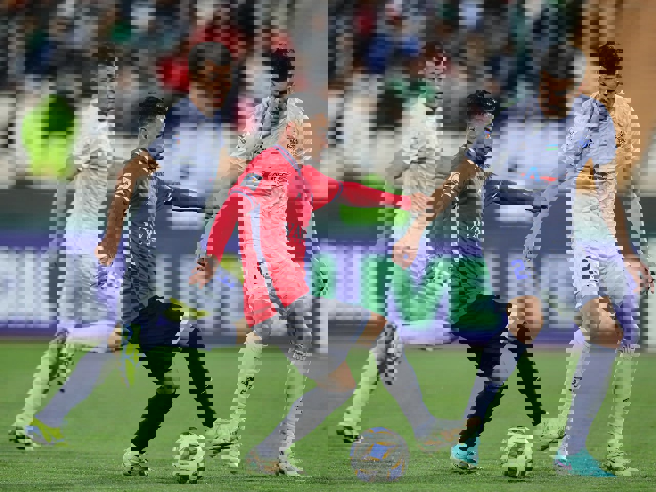 1950489