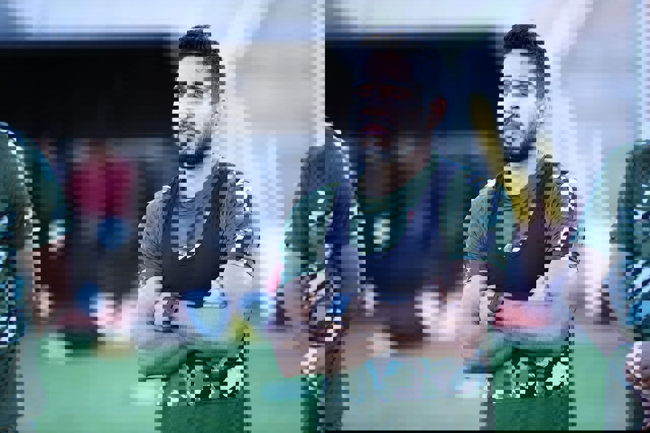 1950555