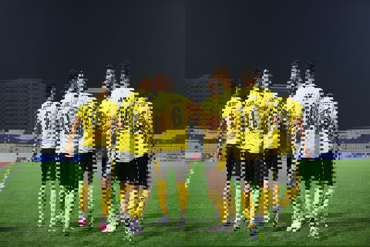 گزارش زنده: سپاهان 2 – آلمالیق ۰