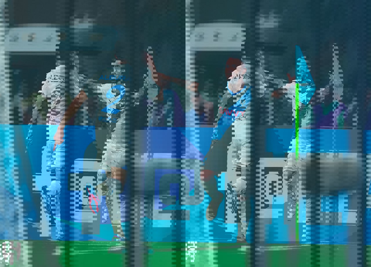 1950454