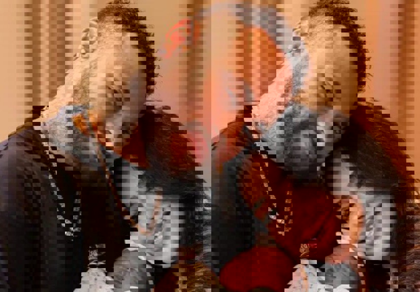 1950983