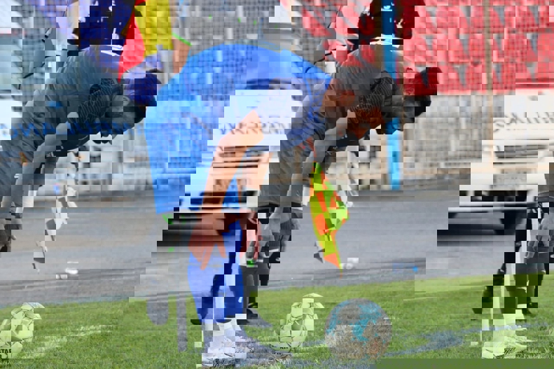 1951342
