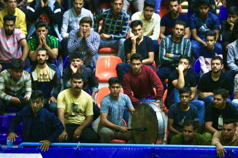 مجازات تاخیر آمبولانس و پرتاب بطری آب!