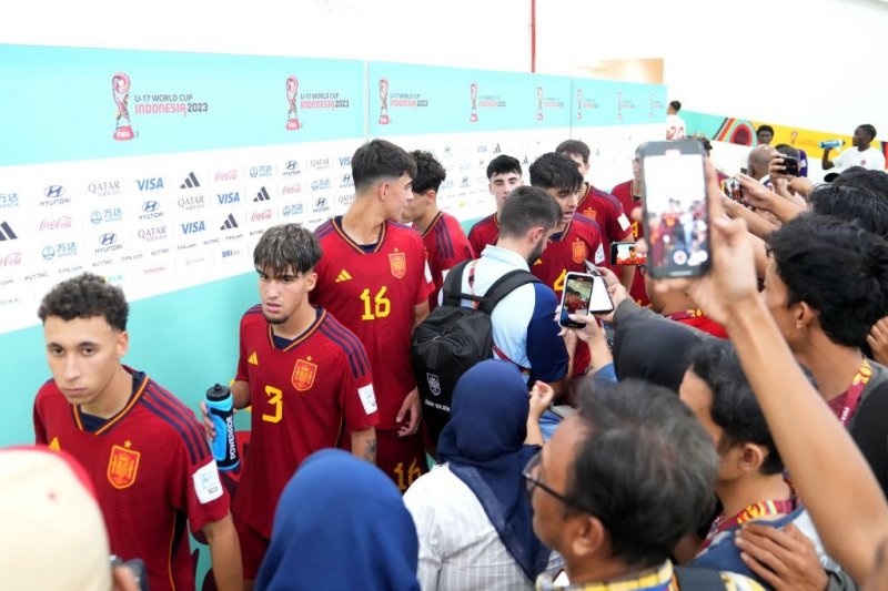 روز دوم: در انتظار بازی ایران با برزیل!