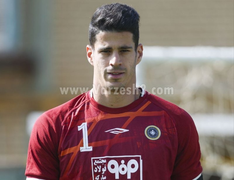 توپ کدام پرسپولیسی از این گلر رد می‌شود! (عکس)