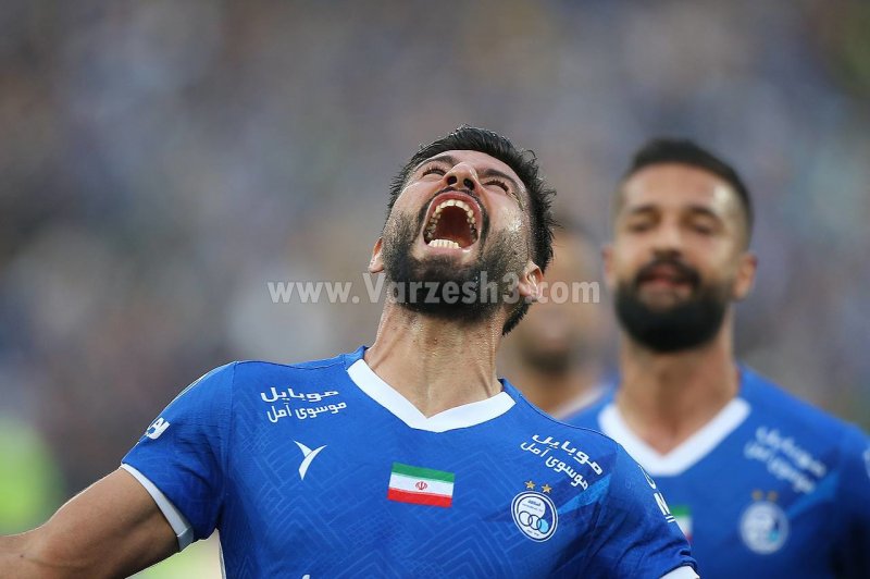 بدشانسی و فرصت‌سوزی مدافع استقلال!