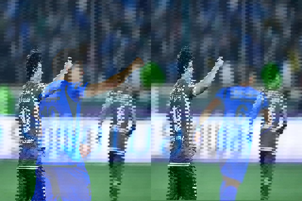1953493