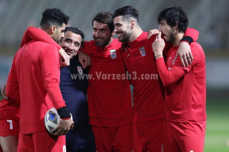 نظرسنجی: ترکیب تیم ملی را انتخاب کنید