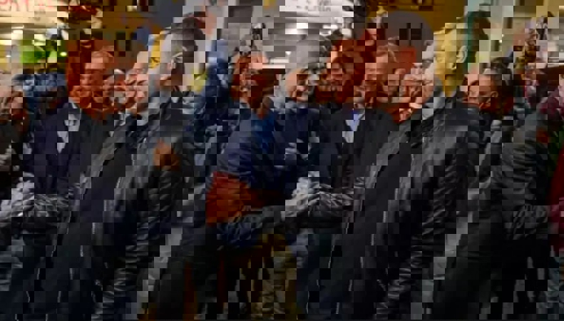 1955478