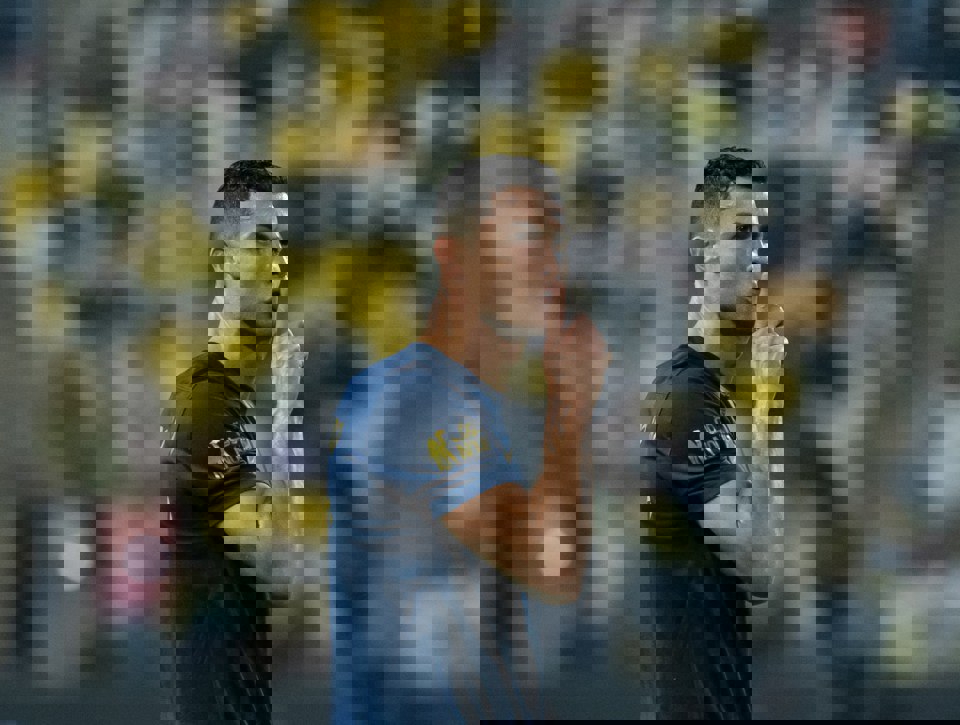 1956525