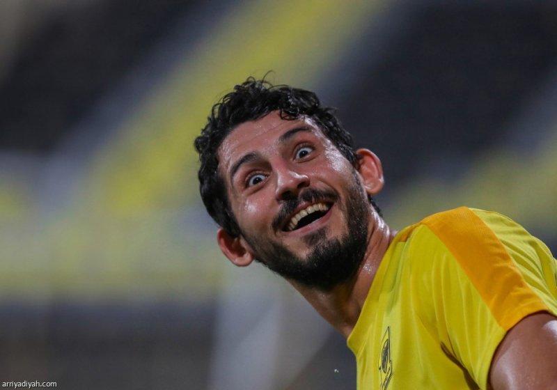 همتیمی محمد صلاح برابر سپاهان بازی میکند