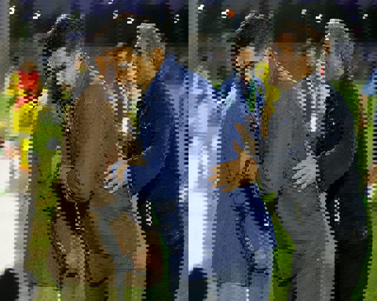 1957597