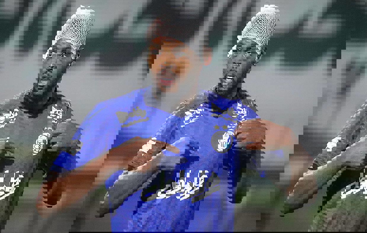 1958332