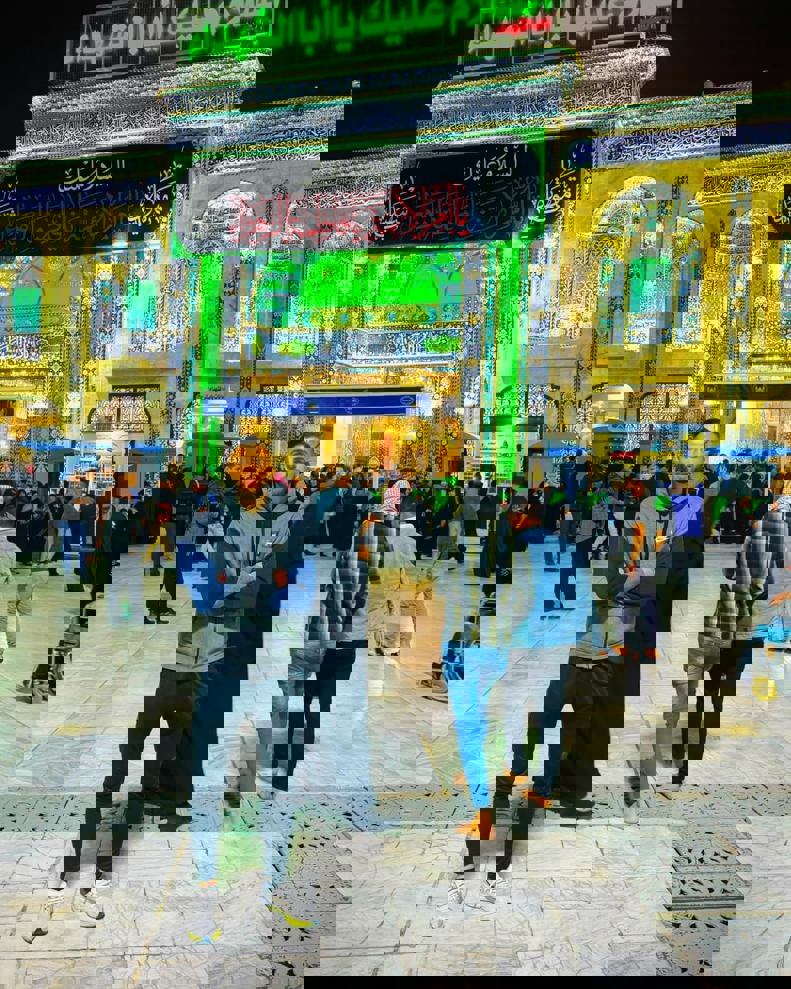 1958686