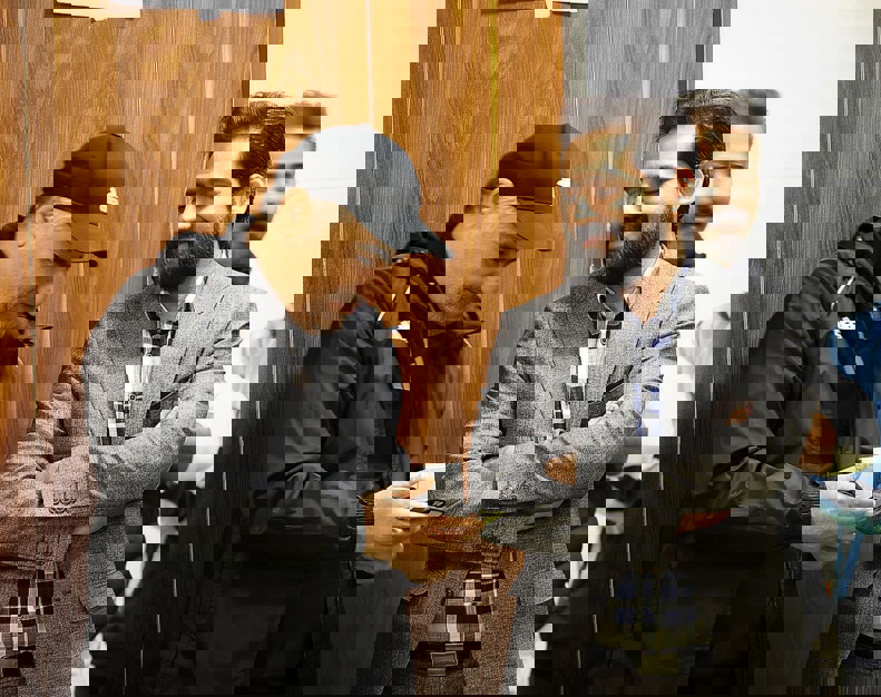 1960067